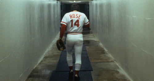 Pete Rose to be inducted into Reds hall _